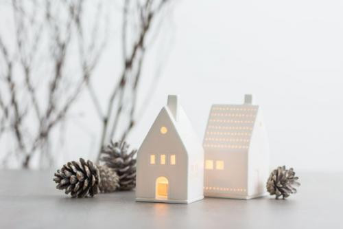 Still erleuchtet jedes Haus!